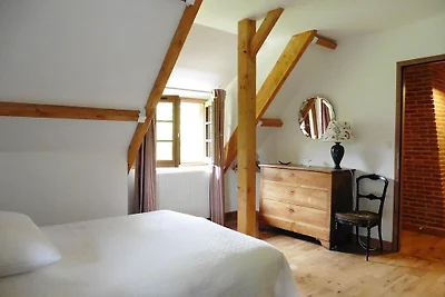 Cottage, St Martin aux Buneaux