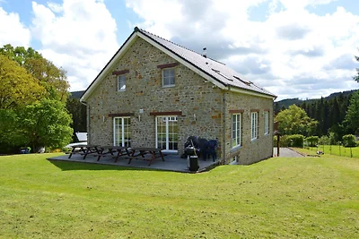 Ferienhaus in Lierneux mit eigenem Garten und...