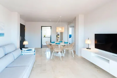 CALMO SINGULAR APARTMENTS 8B