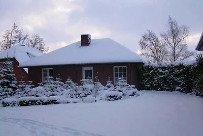 Maison de vacances à Ulsnis avec piscine