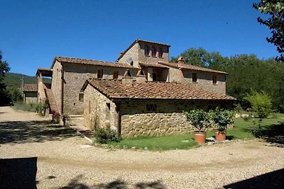 Casa vacanza a Bucine con piscina
