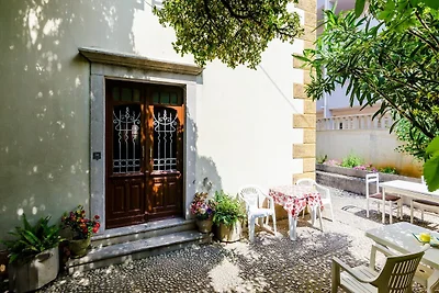 Guest House Ivana -Two Bedroom Apartment with...