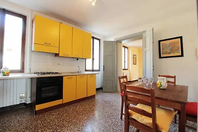 Fijn appartement in Venetiaanse villa met...