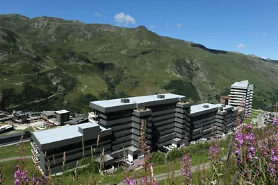 Geräumiges Apartment · Direkter Zugang zur Sk...