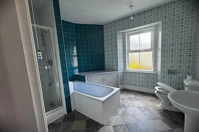 SEASIDE Apartment Two Bed Room Apartment (5...