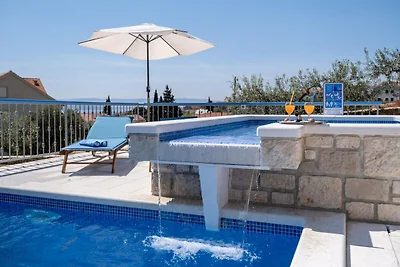 Villa Blue Sky - Three Bedroom Villa with...