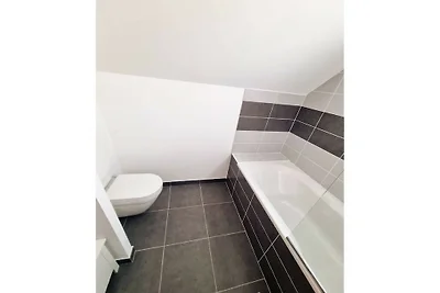 Moderne villa van 710 m² op 100 meter van het...