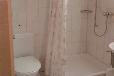 Ferienwohnung mit 2 Schlafzimmer