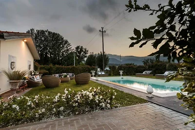Toskanische Villa mit Pool in der Nähe von...