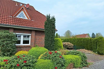 Ferienhaus in Berumbur mit Schwimmbecken