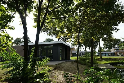 Ferienhaus in Mol mit Terrasse und Wifi