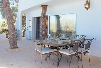 Villa in Sant Josep met uitzicht op zee