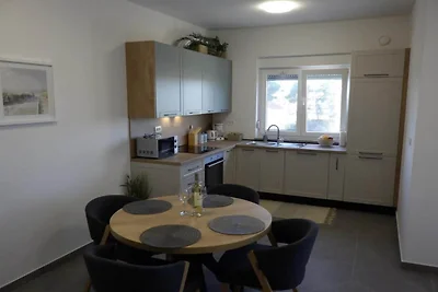 Cozy Apartment Bili - Two Bedroom Apartment