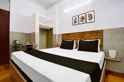 Collezione O Vikas Nagar Po.