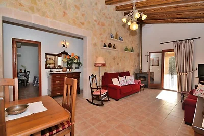 Haus in Ariany mit Pool und ruhiger Lage