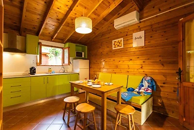 Schöner vollständig eingerichteter Bungalow