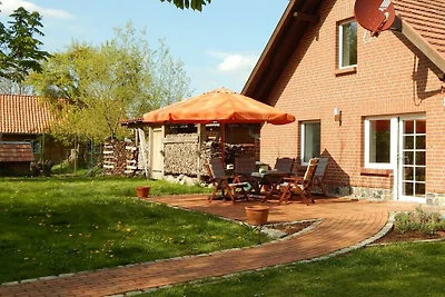 Schönes modernes Ferienhaus am See
