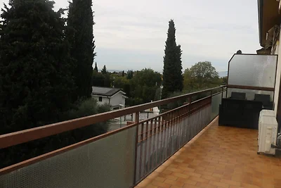 Apartament w Colà blisko parku termalnego