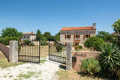 Typisch istrianische Villa Casa Smolica mit...