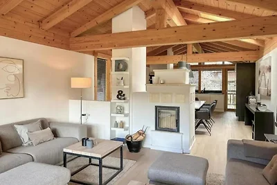 Chalet-Refugium mit Sauna in Wald