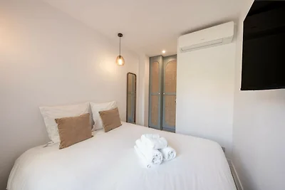 2-Zimmer-Wohnung in einer Residenz mit Pool -...