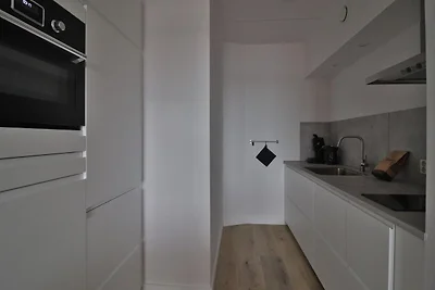 Apartment am Wasser mit Balkon