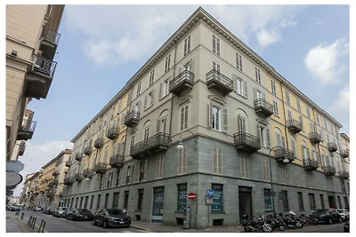 Alfieri 22 - Torino in corte