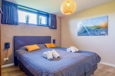 Moderne, luxuriöse und nachhaltige Naturvilla