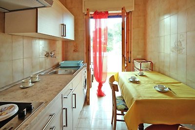Appartamento con balcone a Torre Canne