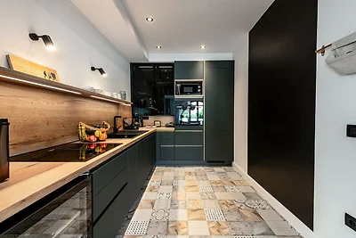 Appartement met zwembad en bubbelbad