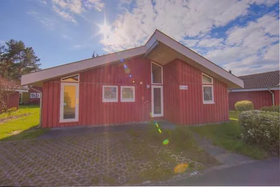 Ferienhaus am Granzower See mit Pool