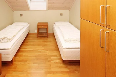 12 Personen Ferienhaus in Jelsa