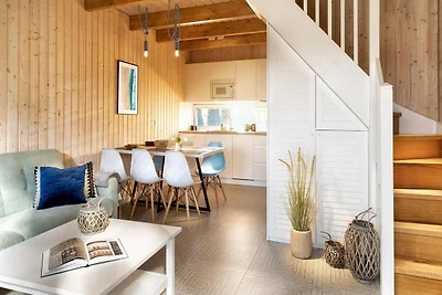 Vakantiehuis in Sarbinowo bij Strand en...