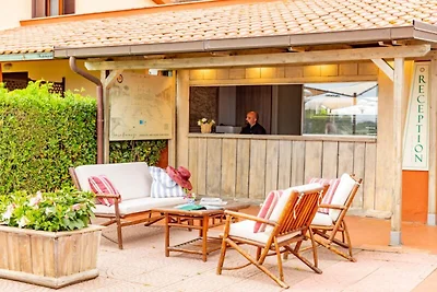 Studio in einer Ferienanlage mit Pool