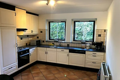 Gezellig vakantiehuis in Kilder met een tuin