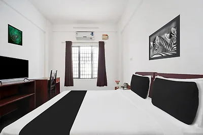 Super Hotel O East Fort