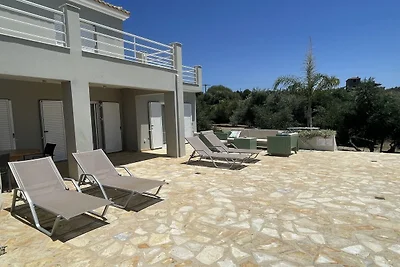 Luxuriöse Villa in Kamaria Peloponnes