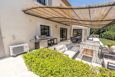 Vakantiehuis in Grimaud met zwembad