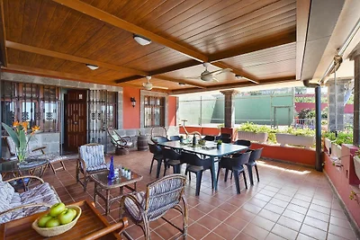 Villa con 5 camere da letto e vista sul mare