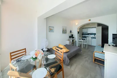 Ferienwohnung in Roses mit Meerblick und Pool