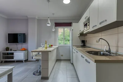 Apartment in Mogán mit Bergblick