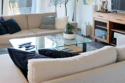 8 Personen Ferienhaus in Förslöv-By Traum