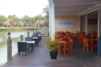 Schöne Wohnung in Willemstad mit Pool, Spa un...