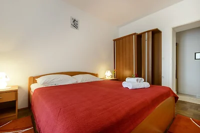 Oreb Dream Apartments - Three Bedroom Apartme...