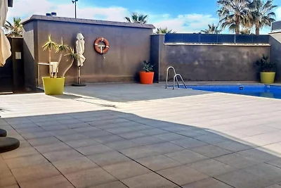 Strandwohnung in erster Linie in Fuengirola