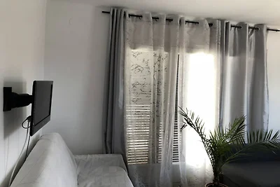 Wohnung in Estartit mit Garten