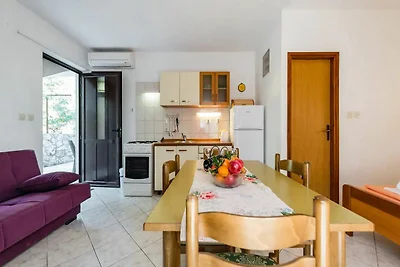 Apartments Villa Pelegrin - Studio Apartment ...
