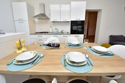 Wohnung in Krusevo mit Terrasse