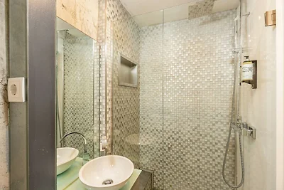 Stilvolles Apartment mit Flussblick in Porto