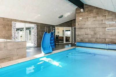 24 Personen Ferienhaus in Harboøre